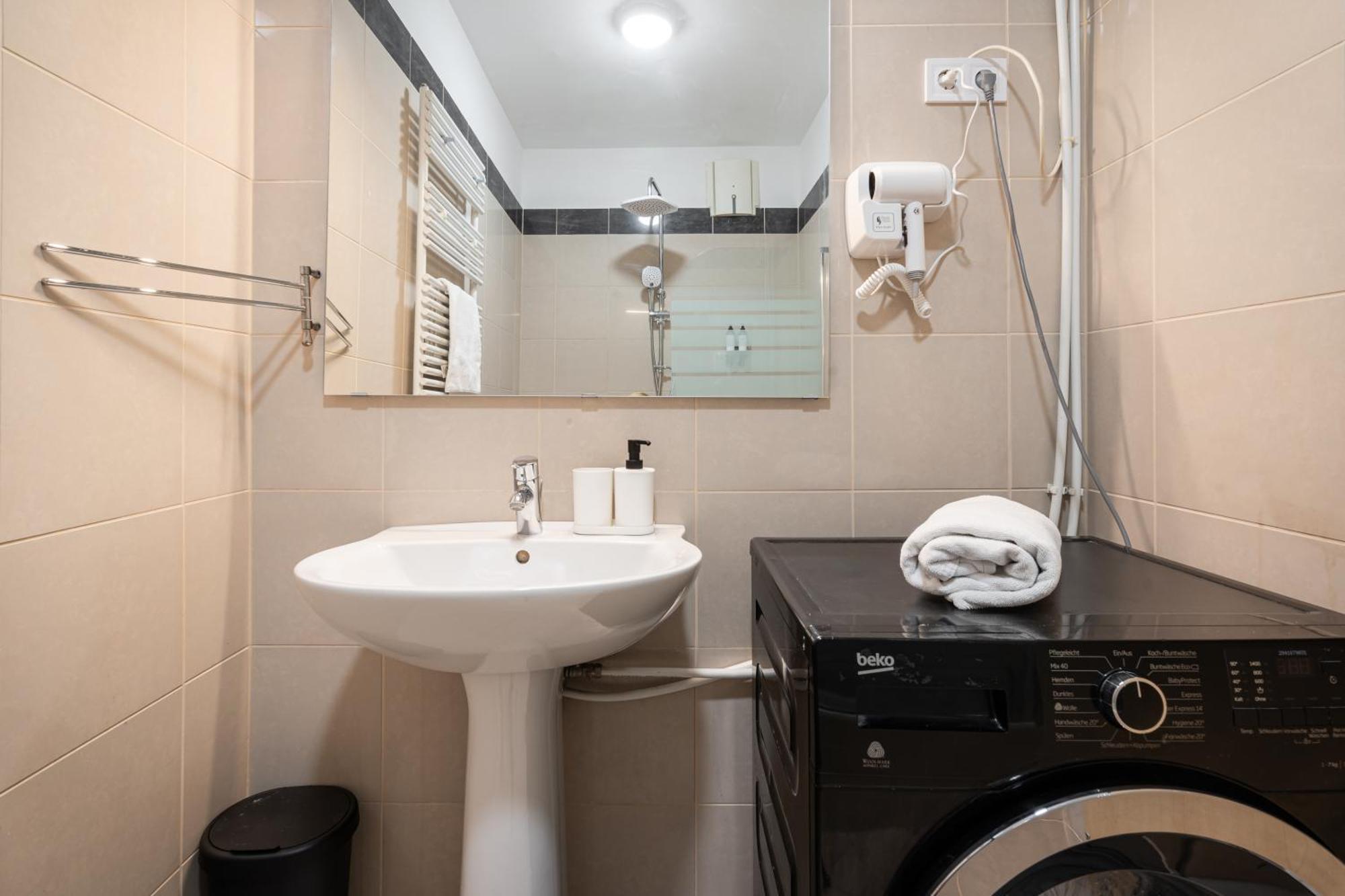 D16 - Gozsdu Garden Residence - Best Location By Bqa Βουδαπέστη Εξωτερικό φωτογραφία